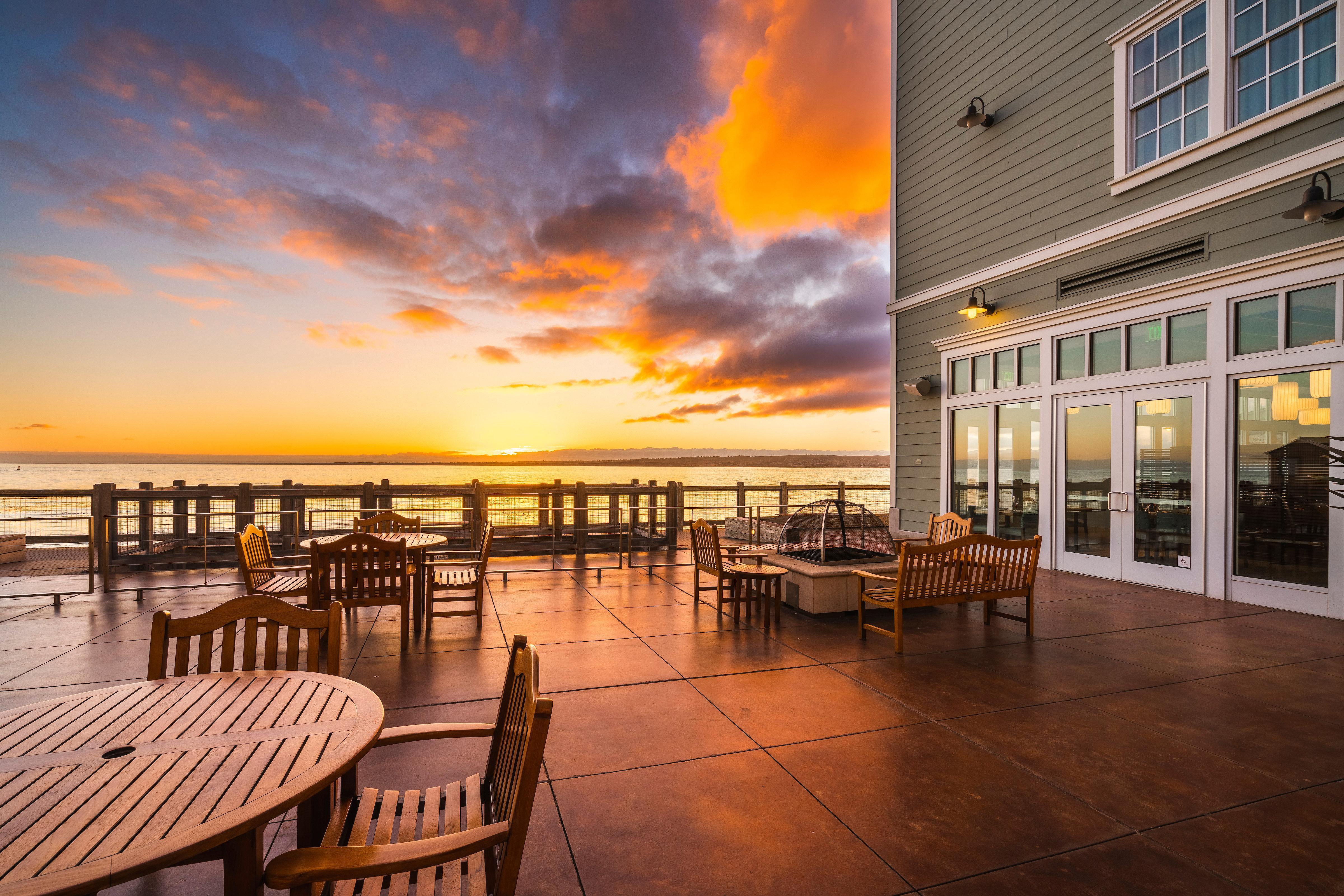 Intercontinental The Clement Monterey By Ihg Hotel Exterior photo