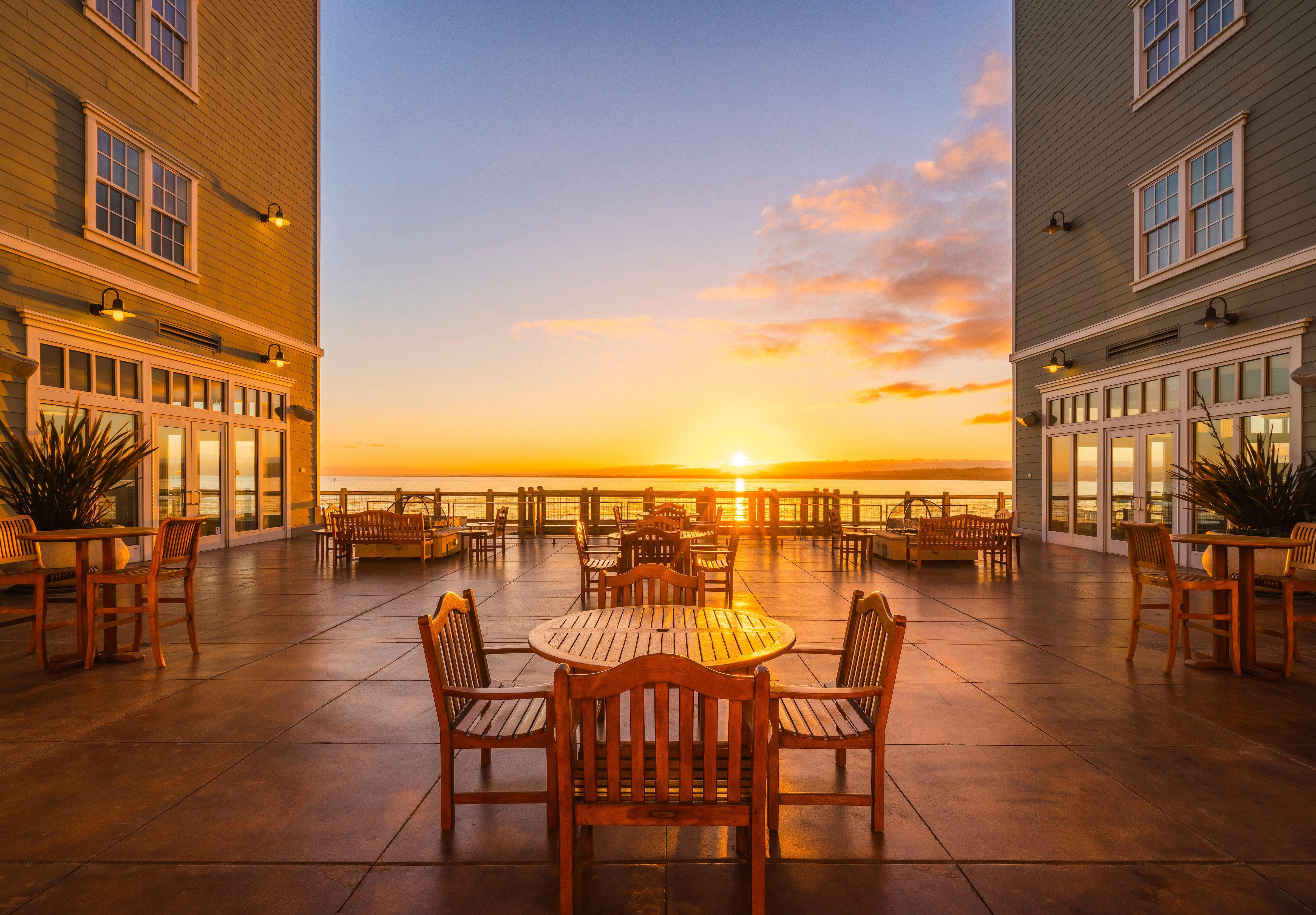 Intercontinental The Clement Monterey By Ihg Hotel Exterior photo