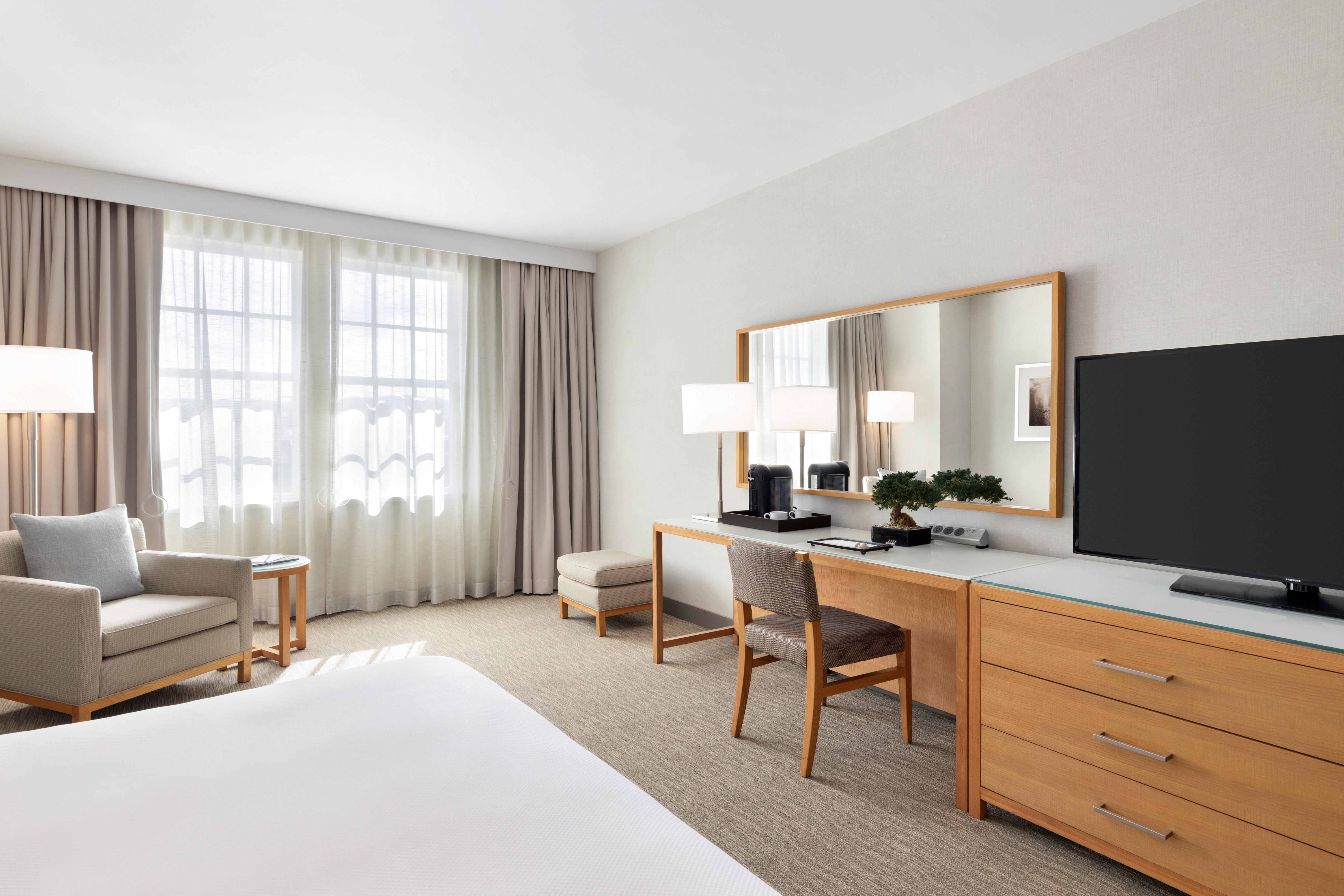 Intercontinental The Clement Monterey By Ihg Hotel Exterior photo