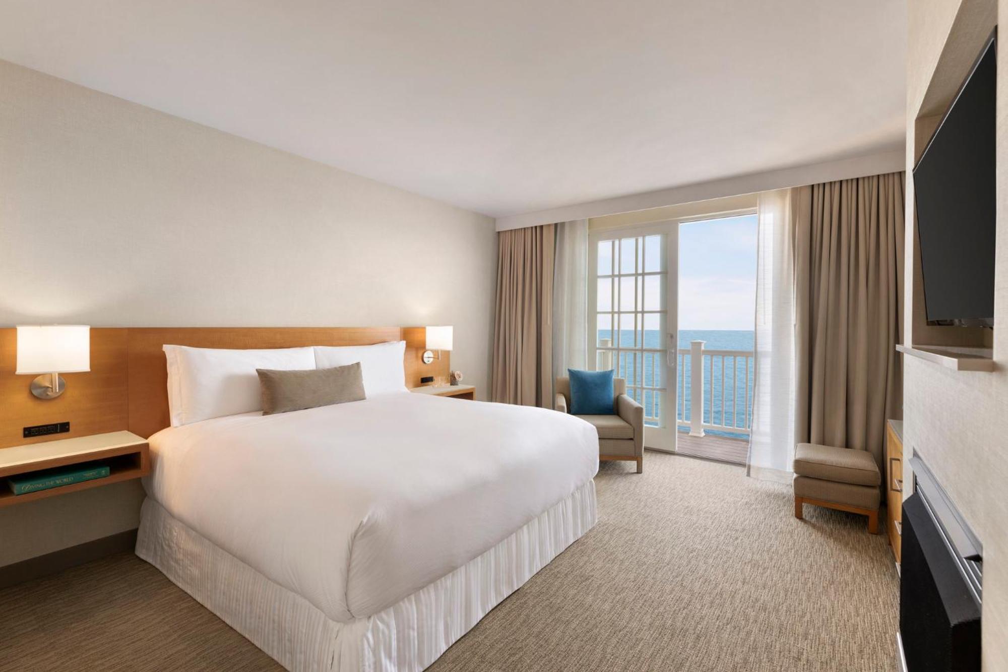Intercontinental The Clement Monterey By Ihg Hotel Exterior photo