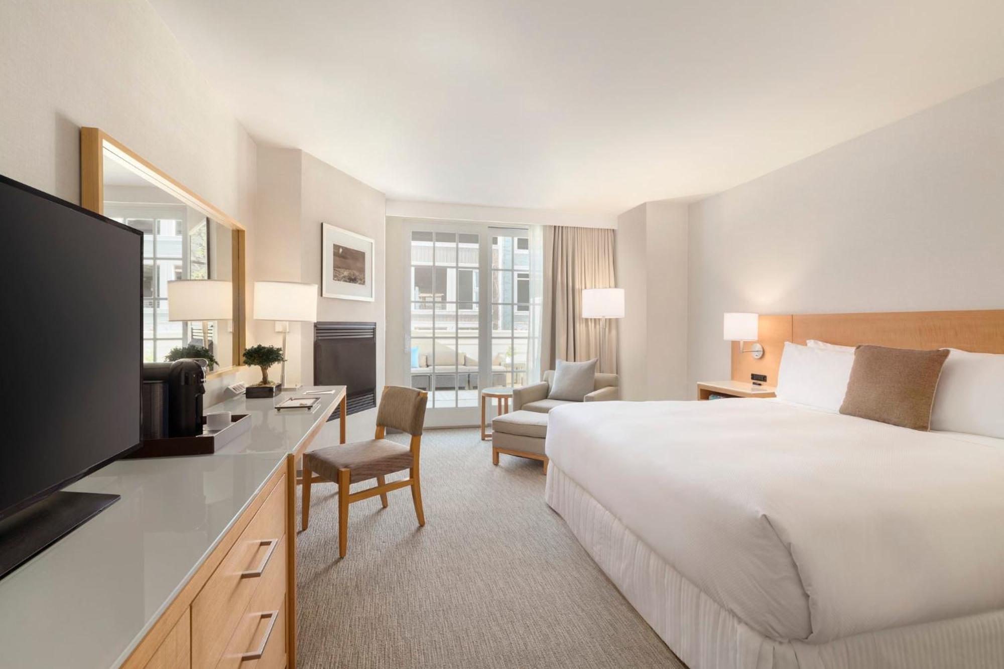 Intercontinental The Clement Monterey By Ihg Hotel Exterior photo